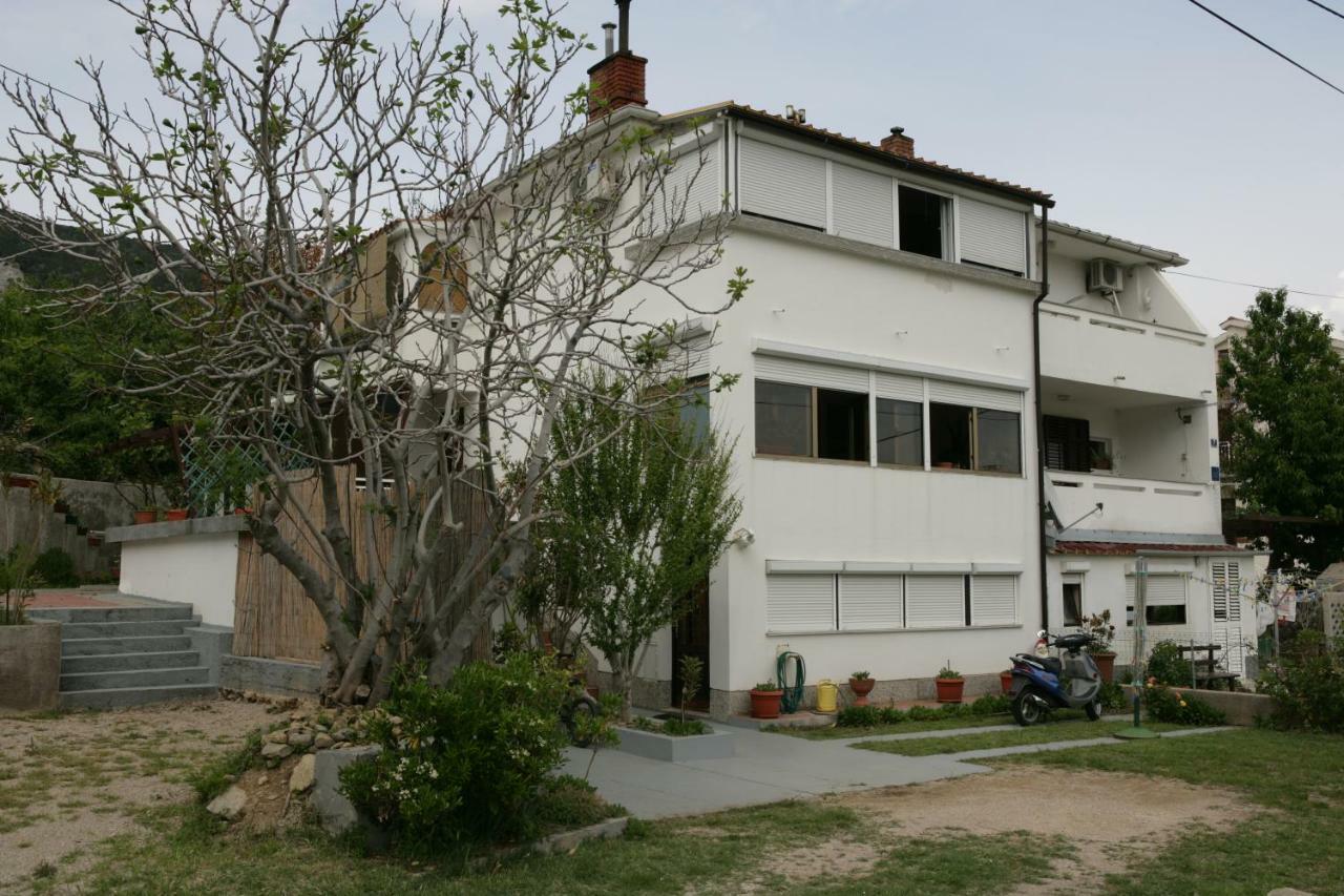 Studio Apartments Gilda Baška Extérieur photo